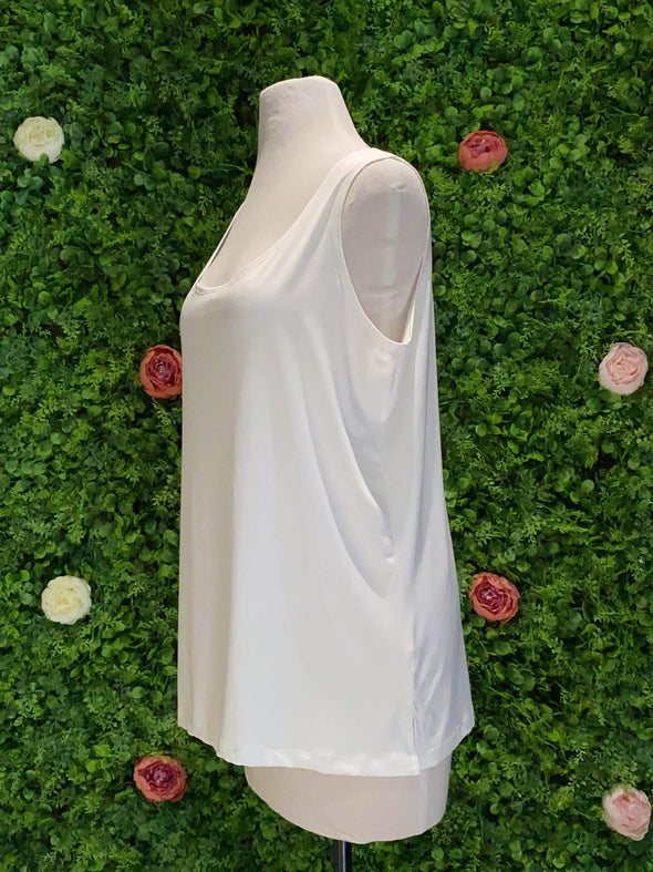 Apparel Ivory Jewel Neckline Tank