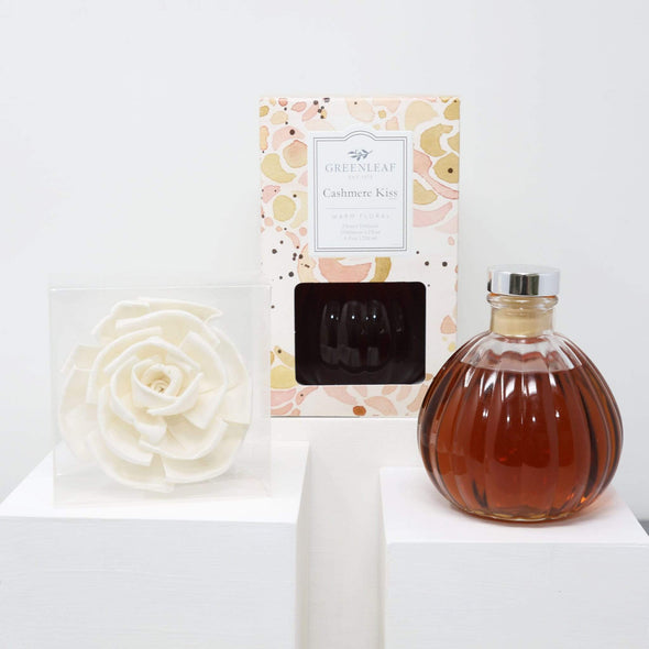 Candles and Home Fragrance Cashmere Kiss Floral Diffuser